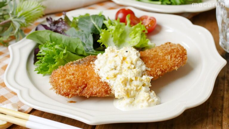 【鮭フライ】生鮭に衣をつけて揚げるシンプルなひと品！タルタルソースはレンジで簡単♪