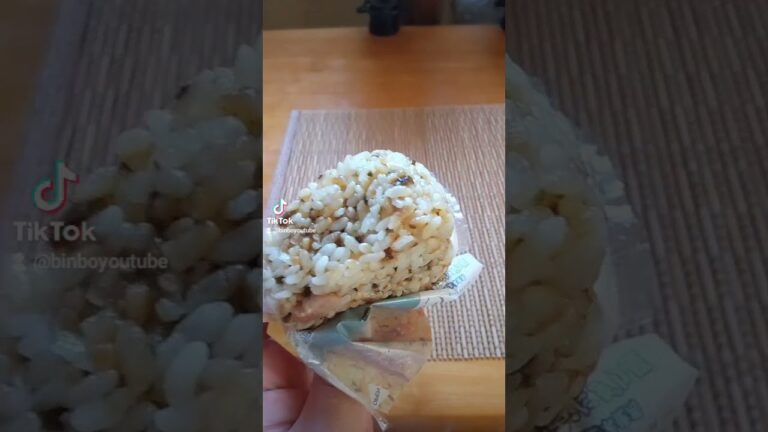 中華そば勝本チャーシューおにぎり🍙#新商品#旨すぎ