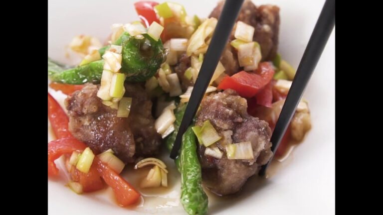 香味だれがジュワッと染みた中華風サラダ 豚竜田のネギダレサラダ ｜ moguna[モグナ]