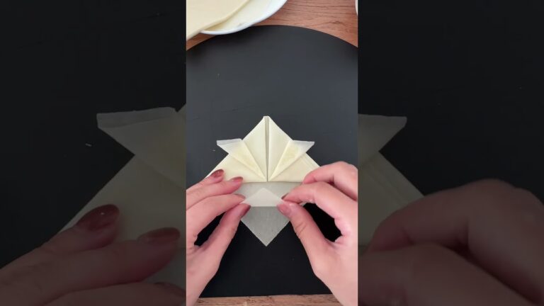 こどもの日におすすめ！かぶとのパリパリ春巻き #簡単レシピ #料理 #時短レシピ #おうちごはん #簡単料理 #レシピ #おつまみ