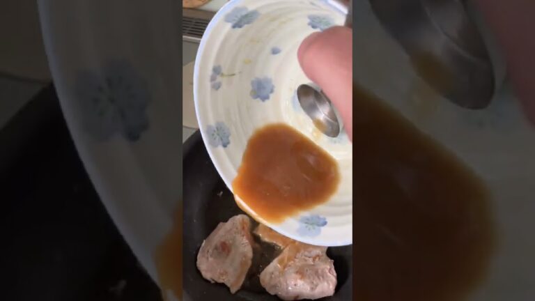 【本日の昼ご飯】は豚バラわさび焼き丼！