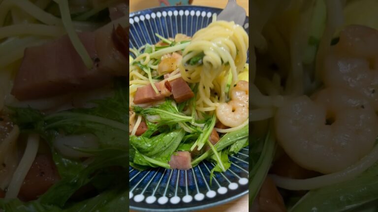 ズッキーニを使ったオイルパスタ!!#shorts #ズッキーニ #パスタ