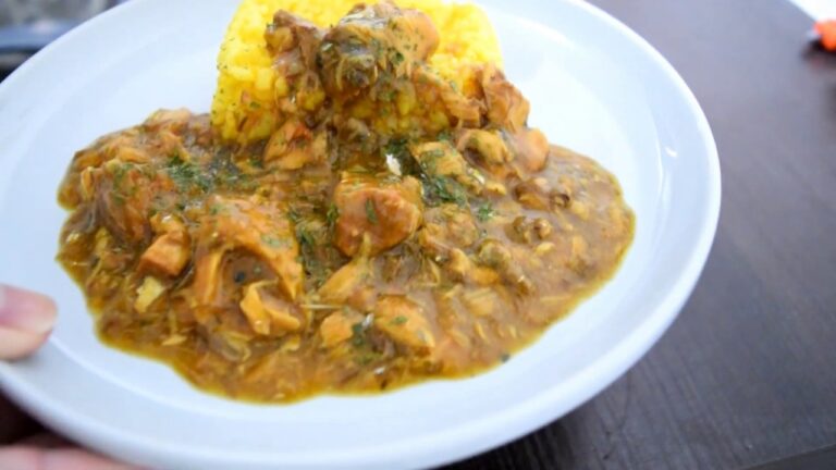 鯖缶カレーレシピ/春風亭昇太さんの味噌煮サバ缶カレーが簡単