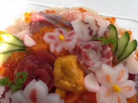 桜バージョンの寿司ケーキです。