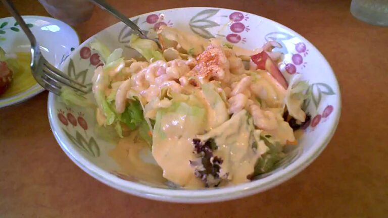 エビのカクテルサラダ