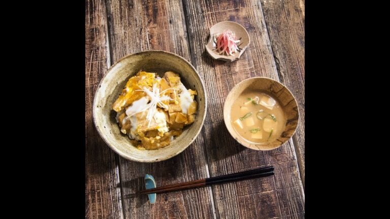 ヘルシーでボリュームたっぷり！信田丼 ｜和食のレシピ集