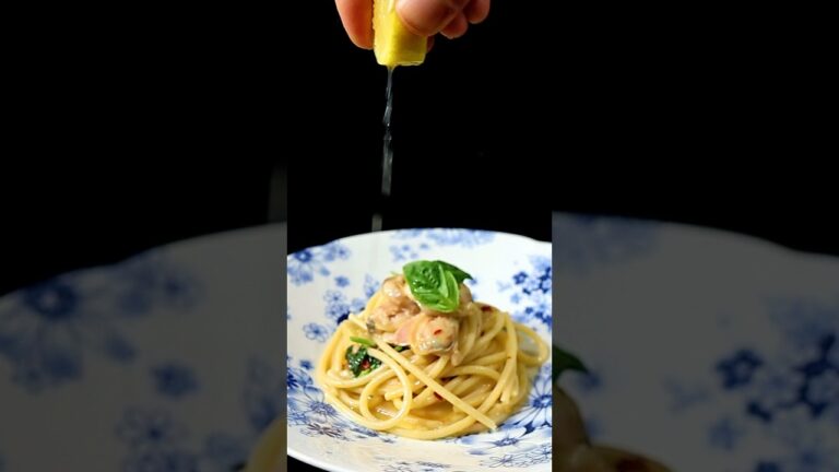【春を告げる一皿】旬のハマグリを使って作るちょっと贅沢なパスタ
