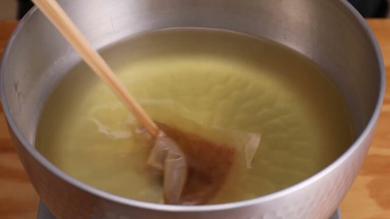 【茅乃舎 公式】茅乃舎のだしのおいしいとり方