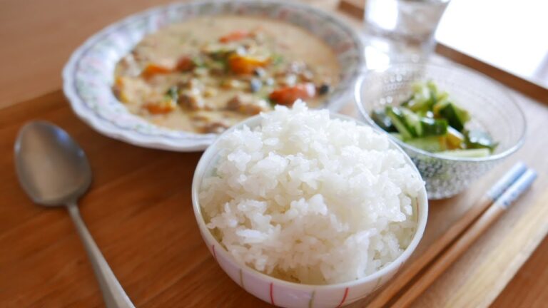 南瓜のクリームシチュー　牛挽き肉と野菜のトマトワイン煮