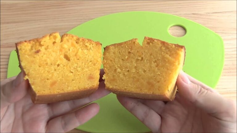 100円シリーズ　「かぼちゃのパウンドケーキ」「Pumpkin Pound Cake」