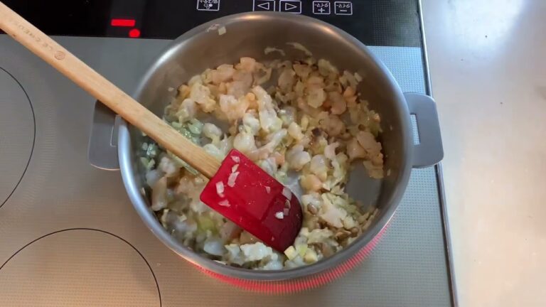 海老クリームコロッケ　バッター液、高温でさっと揚げで割れない♡爆発しない