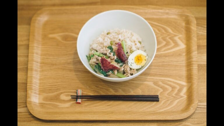 【初心者でも簡単に作れる身体に優しい料理】豚こまと旬野菜のとろとろ煮