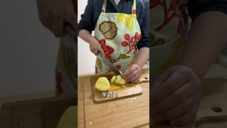 疲れが出た時の晩ごはん①「具沢山味噌汁」アラフィフ一人暮らし#shorts