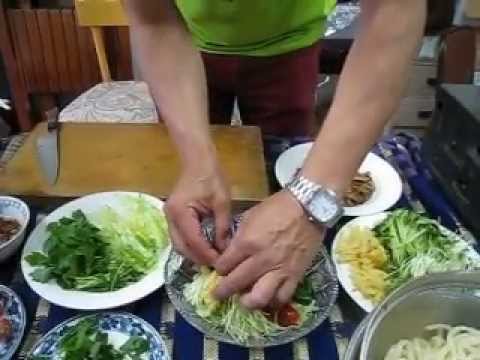 ベトナム風冷やしうどん