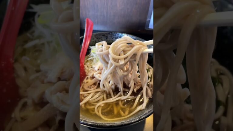 山形のソウルフード「つったい(冷たい)肉そば」を仙台で / Tasty Cold Chicken Soba Noodles.