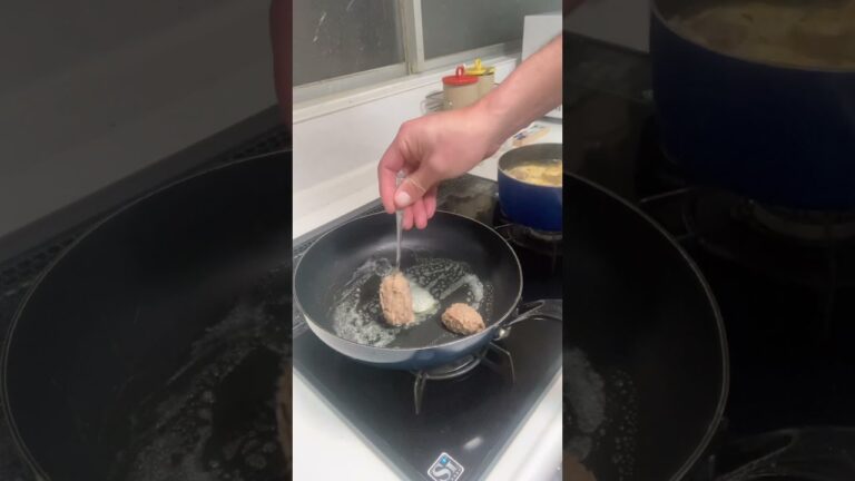 #男飯#鯖缶#つみれ#残り#焼く#つみれの作り方は別動画で投稿してます#簡単#おいしい