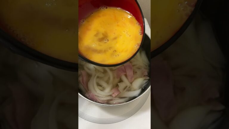 【やさしいごはん】新玉ねぎの白だしスープ