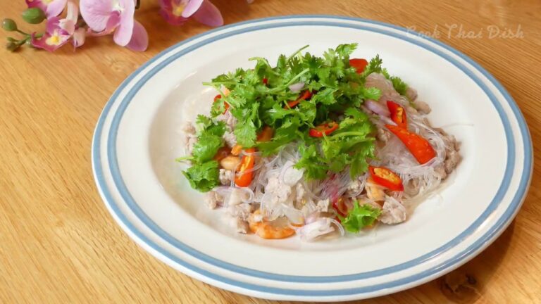 ヤムウンセン「ยำวุ้นเส้น」