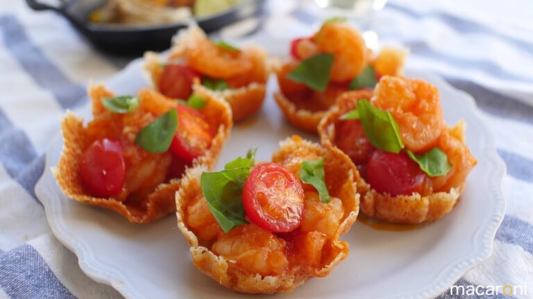 ぷちっとトマト！ ぱりぱりチーズカップの イタリアンエビチリの レシピ 作り方