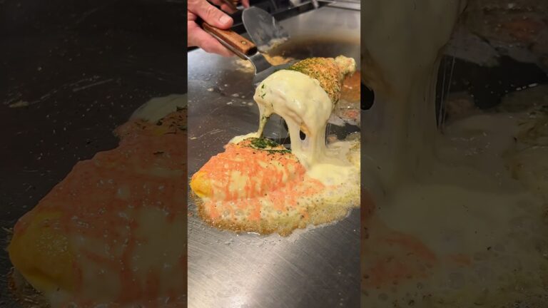 1億以上再生された鉄板で作るチーズ卵焼き🍳