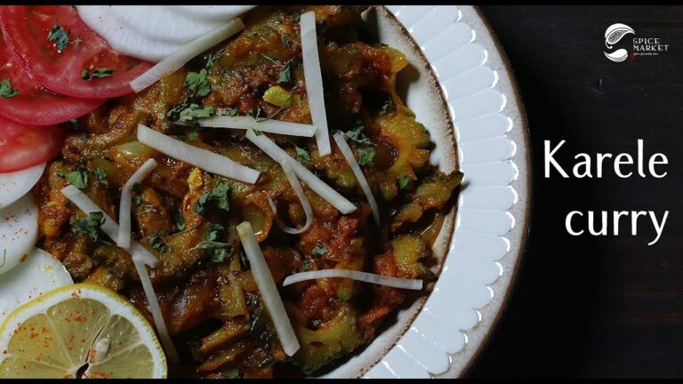 Indian cuisine ★ How to make Bitter gourd ( Karela ) curry. 　インド料理★ゴーヤカレーの作り方