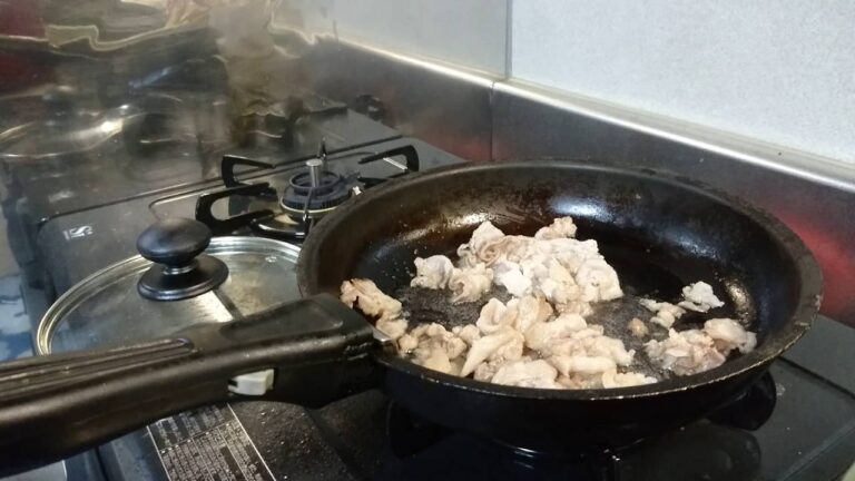 豚バラ砂糖醤油炒め卵とじ丼