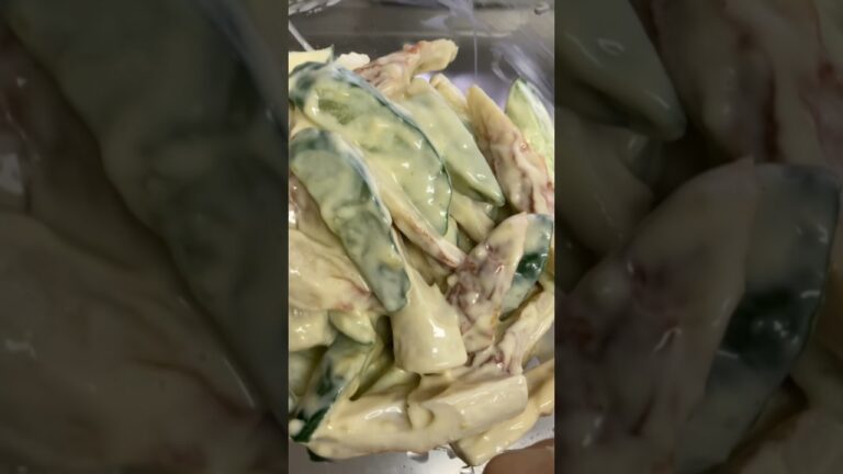 今晩の酒の肴 竹輪とキュウリのワサビマヨネーズ和え