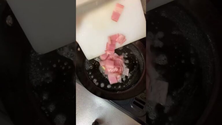 クリスマスディナーの仕込み（かぼちゃのシチュー）。#自炊