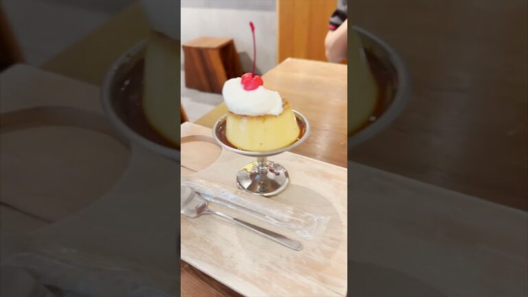 丸の内「Marunouchi Happ」カフェスタンドの特製カレー！ #グルメ #ランチ