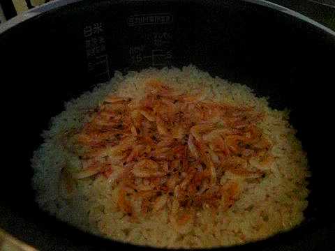 桜えび炊き込みご飯