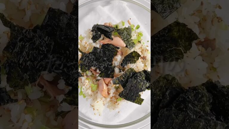 簡単！おにぎり型でおにぎり作り　How to make Onigiri by Onigiri Case #shorts  #bento  #おにぎり