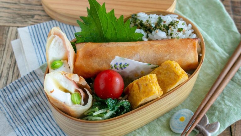 【節約弁当】潰さず巻いて焼くだけ！簡単はんぺん春巻き弁当 #bento #1040 #ideas #Japanese