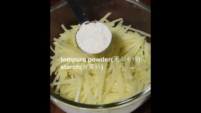 じゃがいもさえあれば誰でも簡単に作れます | 朝ご飯簡単 | じゃがいもチヂミ #shorts