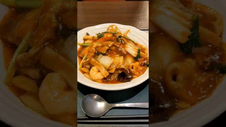 「福岡で水揚げされた海鮮を使ったシーフードカレー丼」福岡市　“侑久上海”李錦記辛味戦参加メニュー #shorts #上海料理 #侑久上海 #シーフードカレー丼 #李錦記