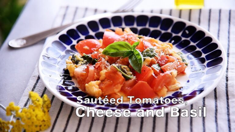 ふんわりトマたま🍳Sautéed Tomatoes, Cheese and Basil