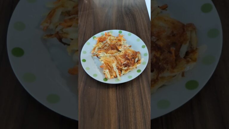 [香ばしチーズが決め手！]玉ねぎ・じゃがいも・人参の絶品チヂミ風 | タレが旨い!　#料理  #簡単レシピ # おうちごはん