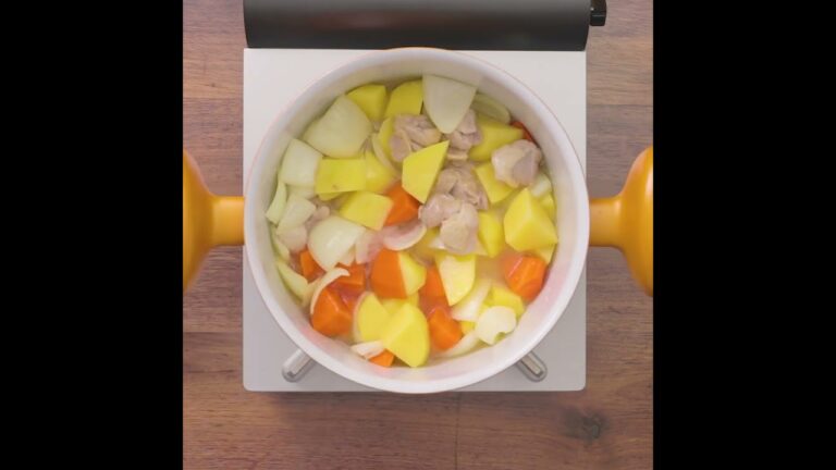 ジューシーな鶏もも肉で作ろう！ ボリューミー じゃが鶏肉の合わせ煮 #cooking  #和食  #レシピ