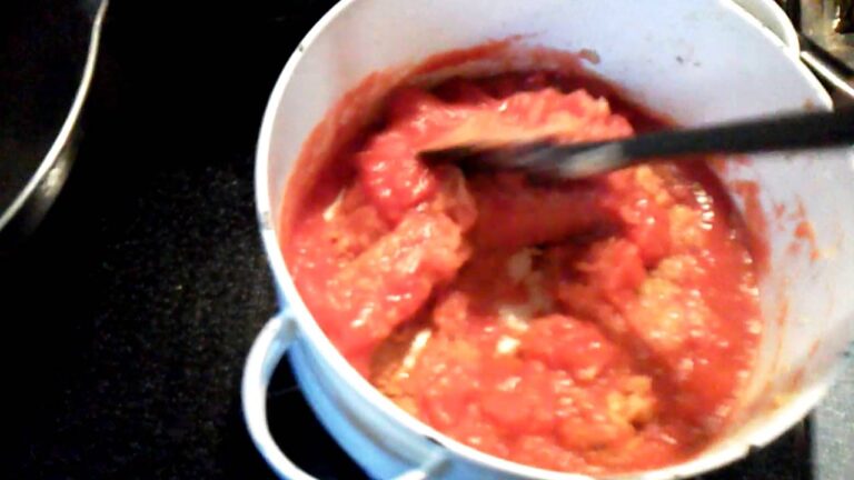 インドカレー  カットトマト缶  材料  動画  作り方  煮込み