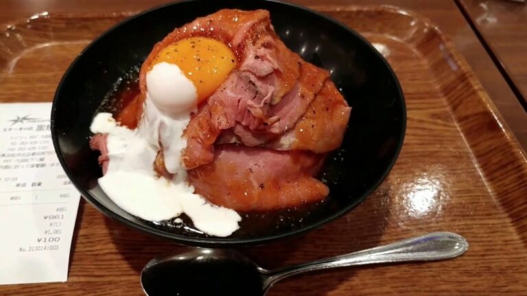 ステーキの店 黒煉瓦のローストビーフ丼   新東名高速道路（下り）浜松SA  2018.5.5