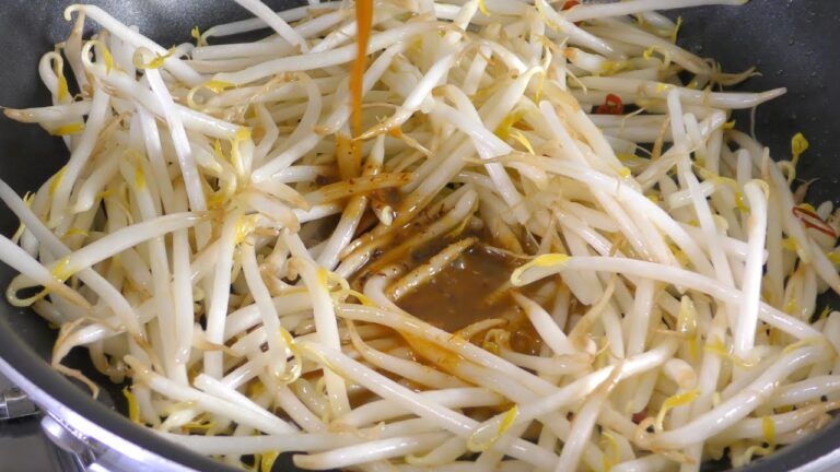 【もやし炒め】最高に美味しいもやし炒めの作り方　簡単レシピ