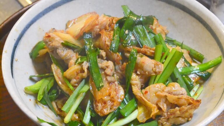 豚キムチの作り方　　How to make stir-fried pork slices and kimchi