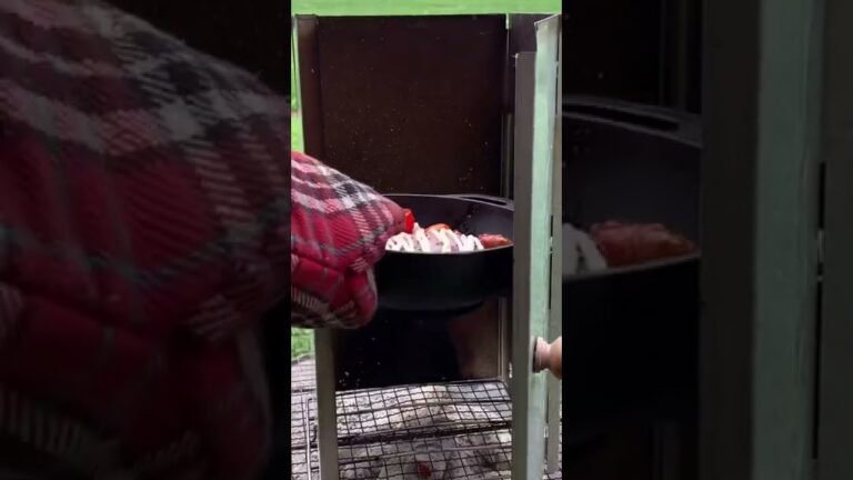 【ソロキャン飯】カジキマグロのトマトソース、マヨネーズ焼き。