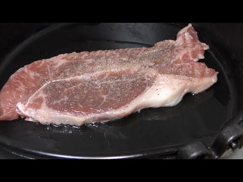 すき焼き鍋で国産牛ステーキを焼く #Shorts