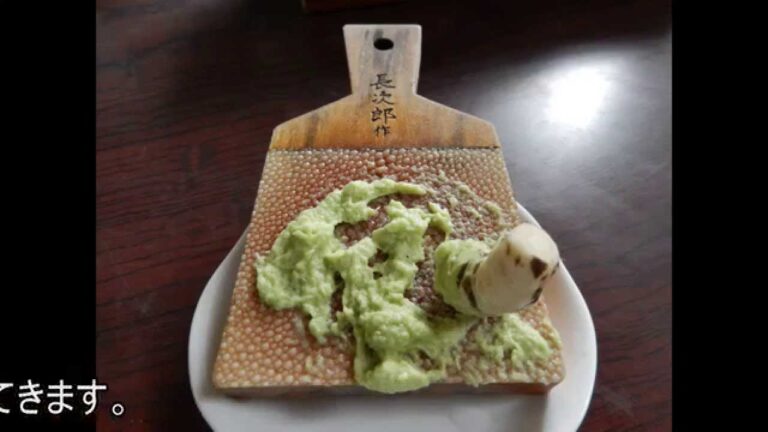 静岡県河津町　有名店　かどや　で　わさび丼　を食べる