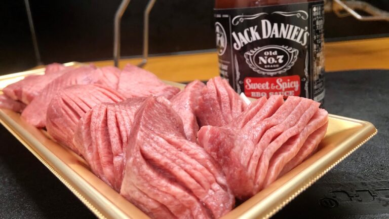 牛タンをジャックダニエルで絡めてハイジャックをキメるだけの動画