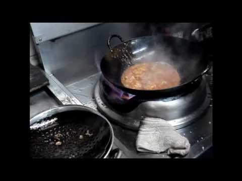 プロの中華料理レシピ 鶏肉のチリソース煮 作り方