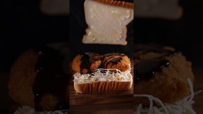 【簡単サンドイッチ】コロッケサンドを冷凍コロッケで作る簡単レシピ　Croquette sandwich using only a microwave