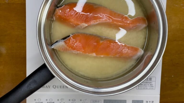【鮭寿司】酢飯と鮭フレークが一気に出来ちゃいます