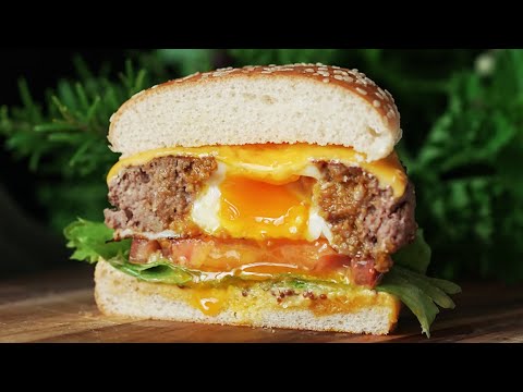 【黄身とろ🤤】半熟たまごのジューシーバーガー🍔