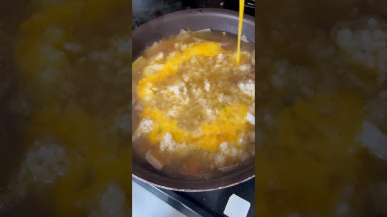 モランボン焼肉屋直伝 カルビクッパ  スーパーで安かったら買った方がいい！ いつも思うけどモランボンの商品開発は酒飲みがやってるかのように、のんべえ向けの味　ありがとうモランボン